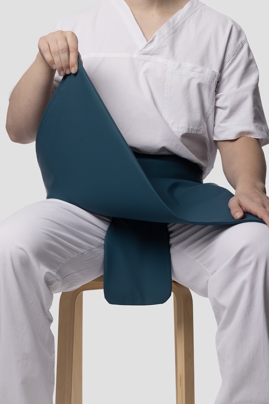 Frost Gonad™ radiation shield attached to the inside of the Frost™ skirt with velcro